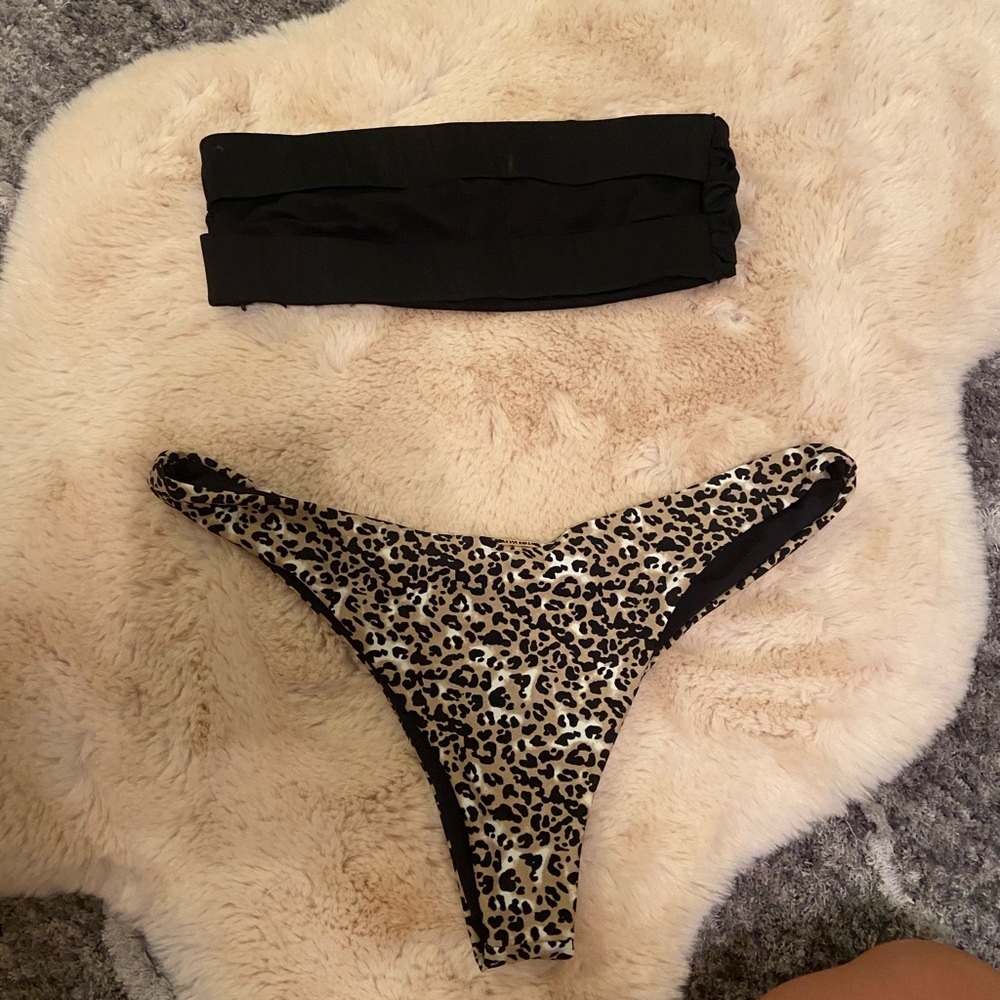 Leopard print Brazilian Bikini 🌺🌟💕